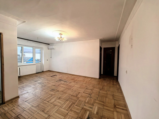 Купить 3-комнатную квартиру